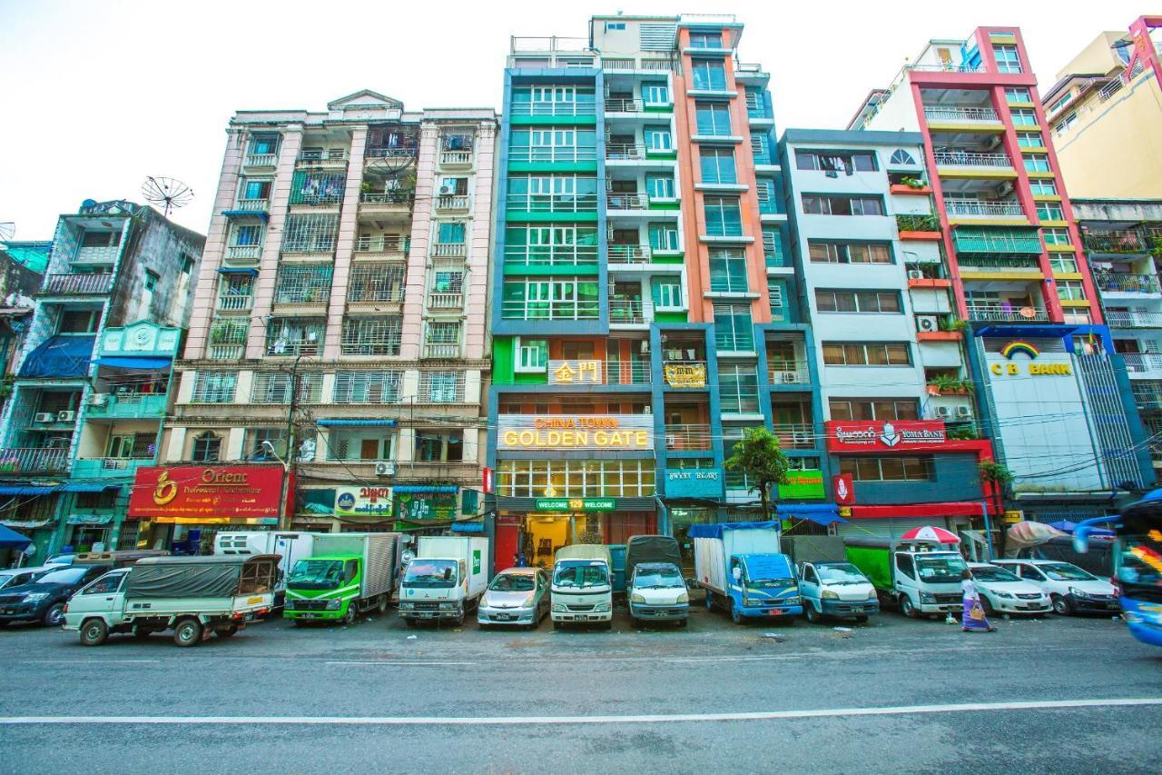 Golden Gate China Town Hotel Yangon Bagian luar foto